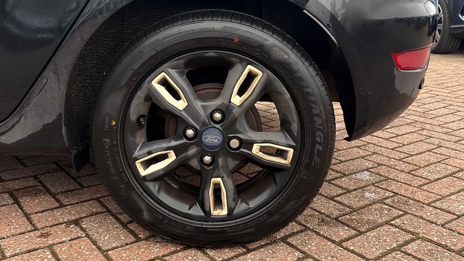 Used Ford Fiesta 2016 for sale - 77899262: Photo 16