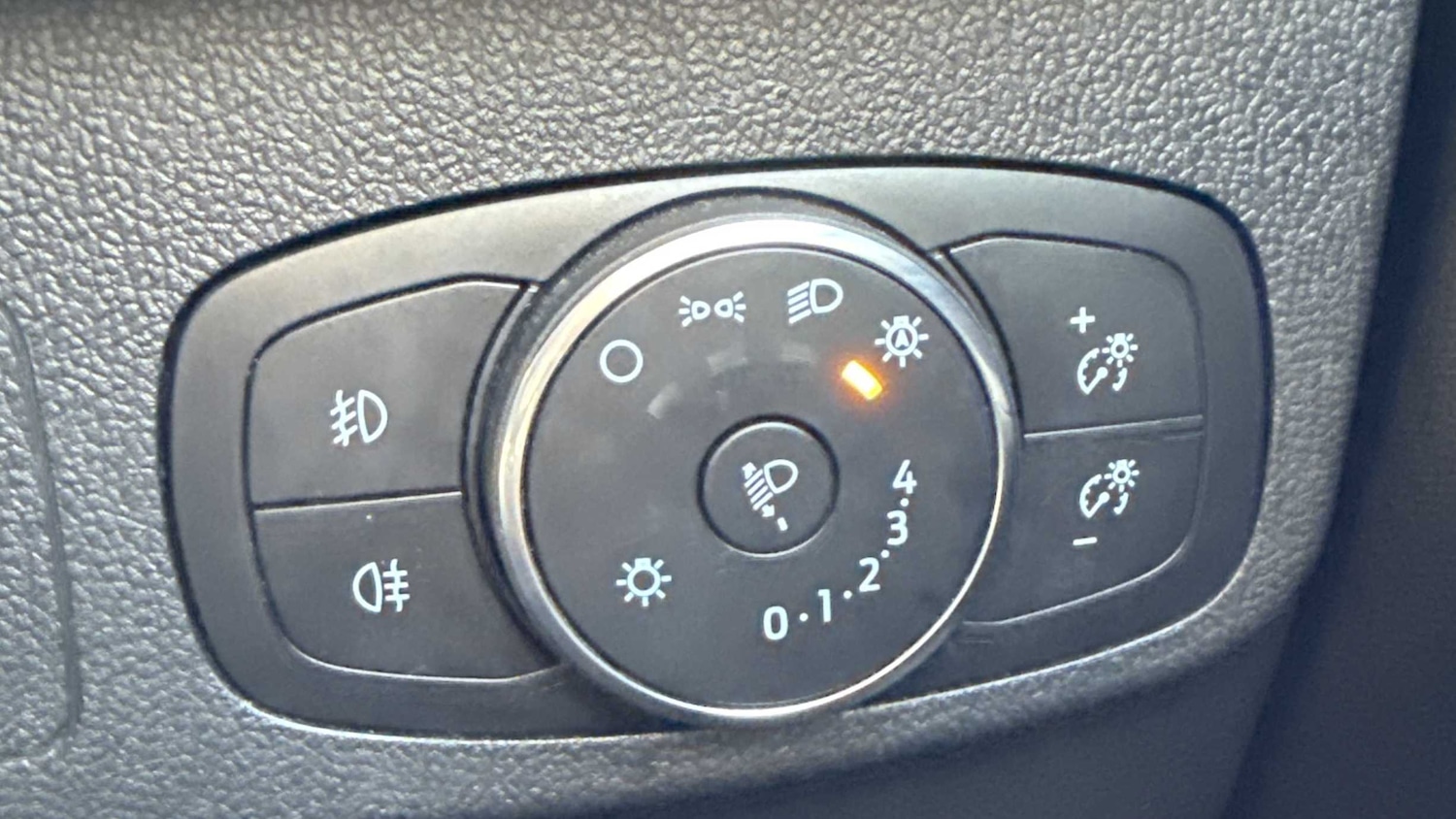 Used Ford Focus 2021 for sale - 75818544: Photo 25