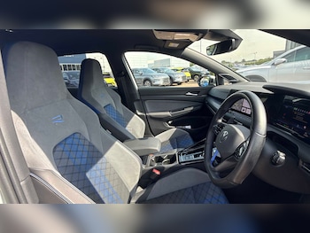 Used Volkswagen Golf 2023 for sale - 78899841: Photo