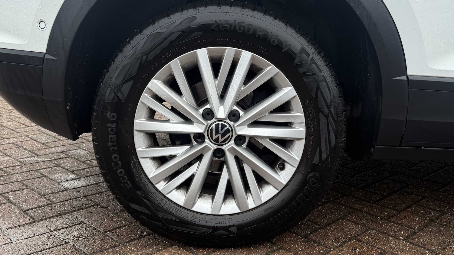 Used Volkswagen T-Roc 2022 for sale - 77443392: Photo 8