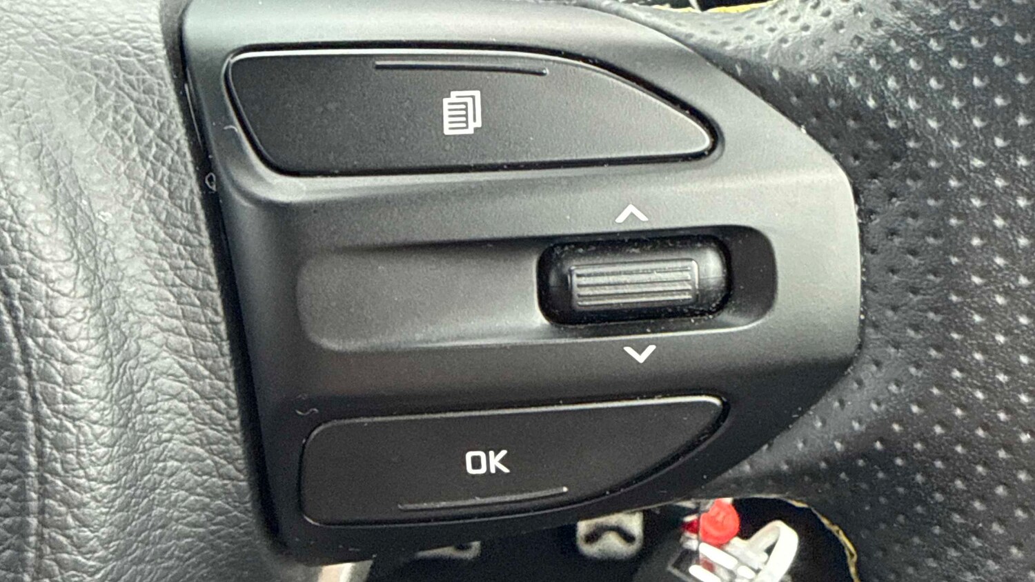 Used Kia Picanto 2021 for sale - 77194727: Photo 17