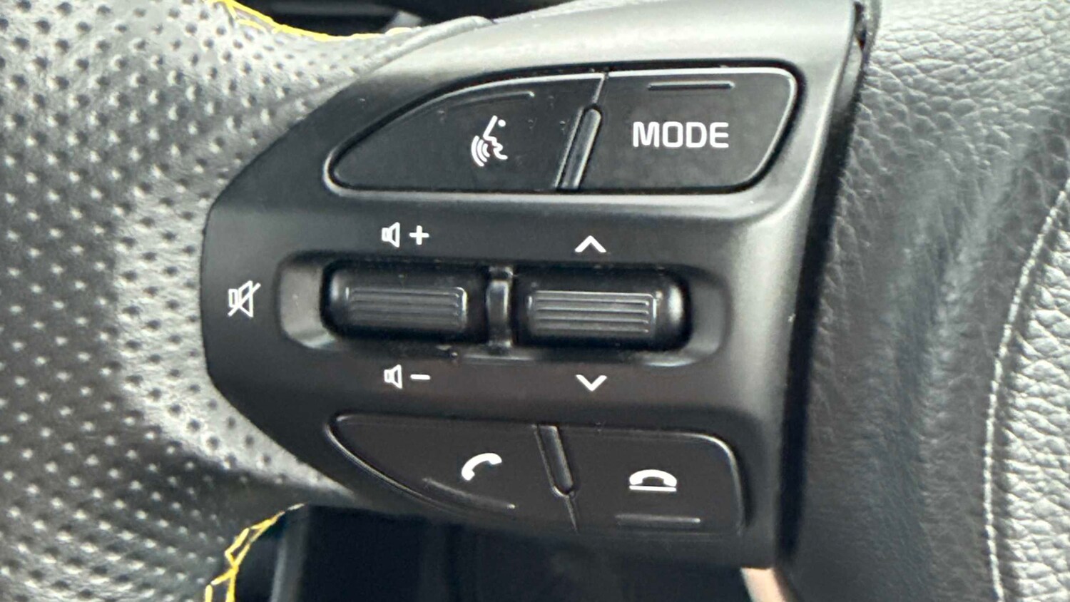 Used Kia Picanto 2021 for sale - 77194727: Photo 18