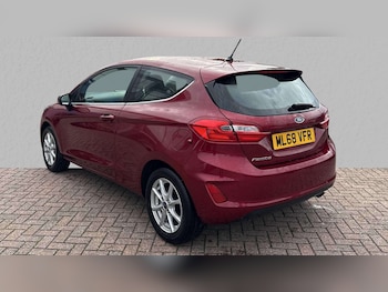 Used Ford Fiesta 2018 for sale - 76125946: Photo 3