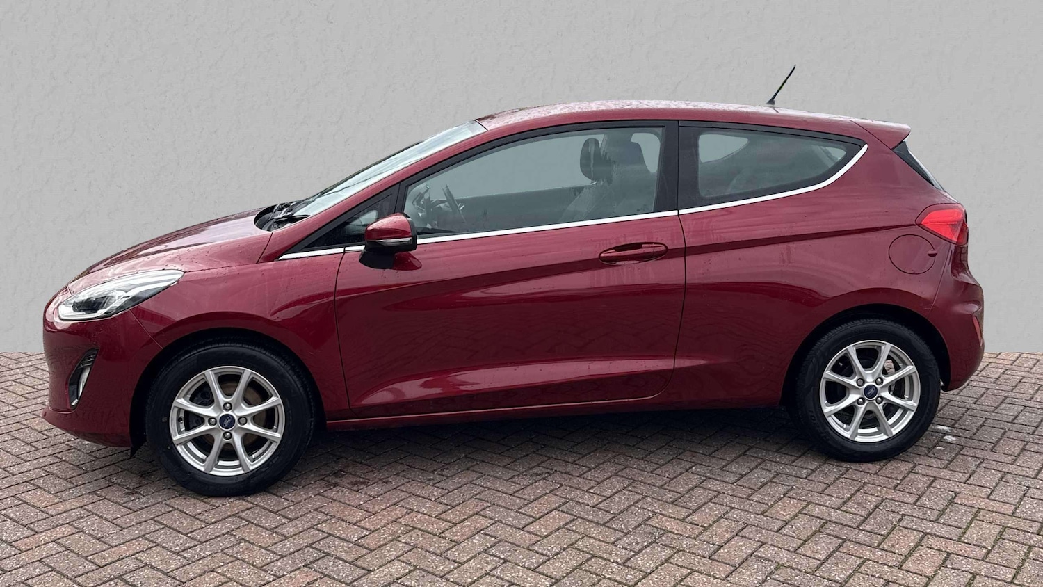 Used Ford Fiesta 2018 for sale - 76125946: Photo 4