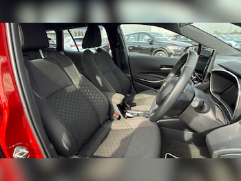 Used Toyota Corolla 2024 for sale - 77972607: Photo