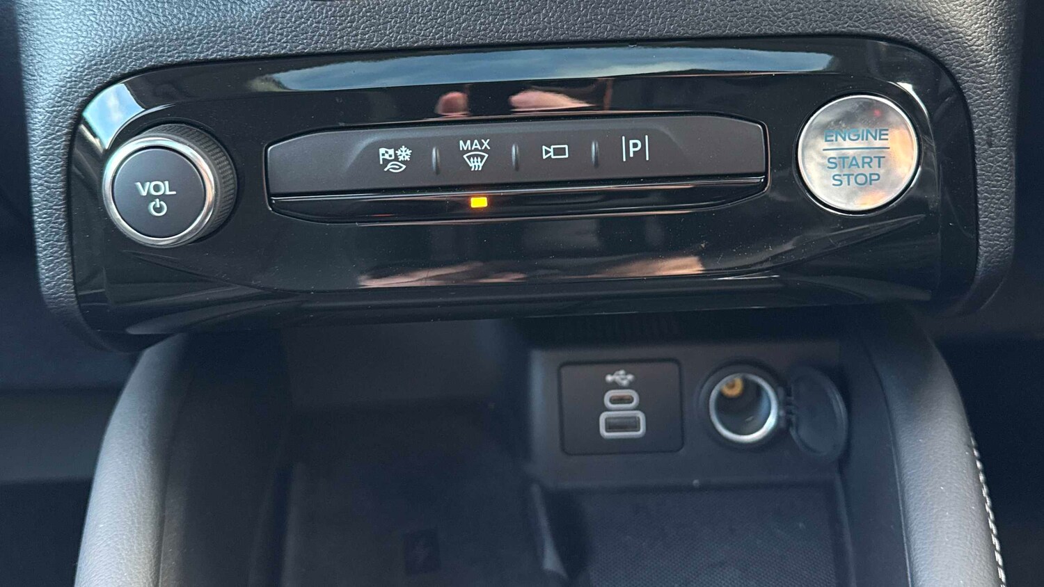 Used Ford Kuga for sale - 77257295: Photo 28