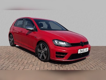 Volkswagen - Golf