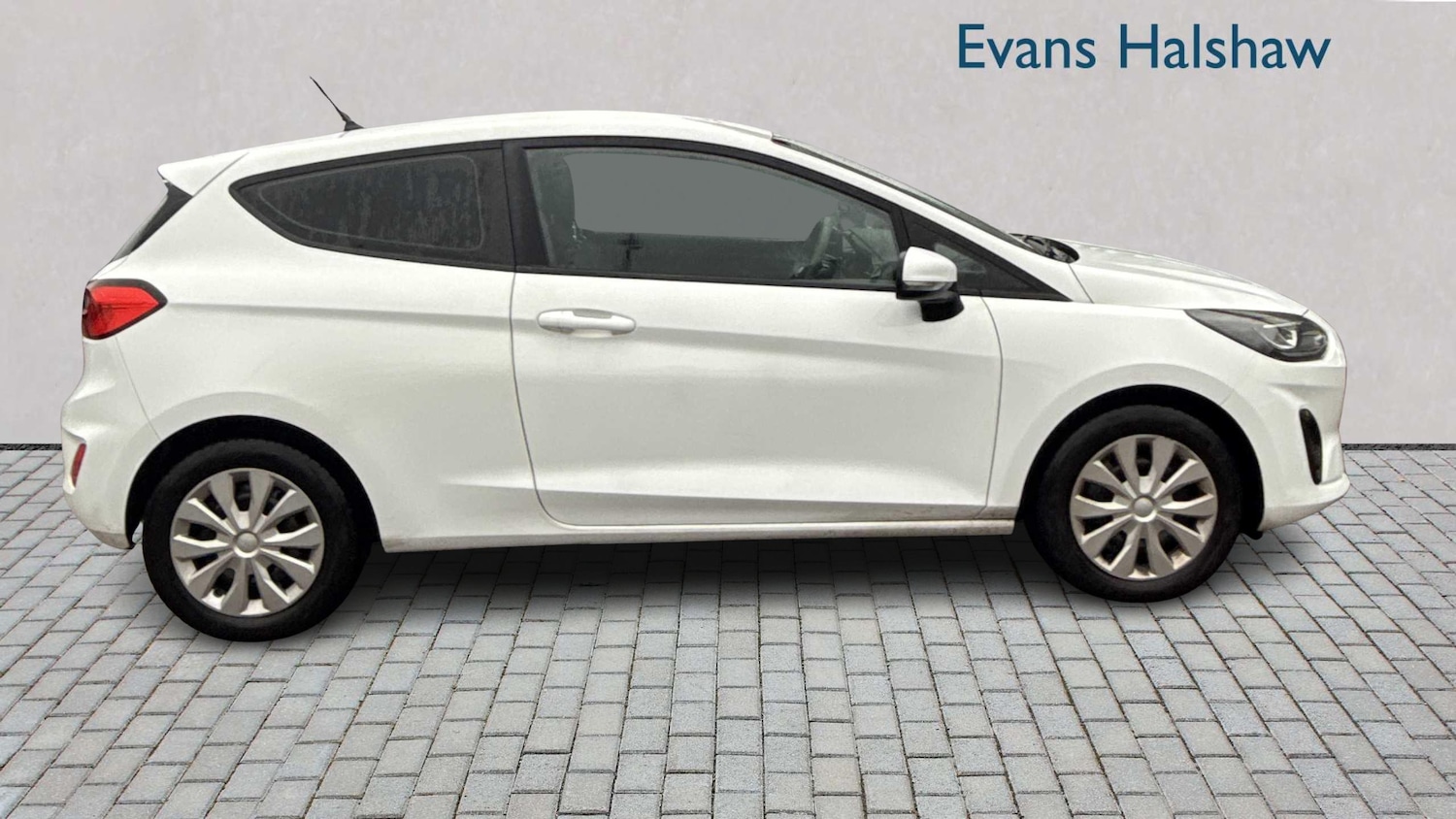 Used Ford Fiesta 2022 for sale - 77194620: Photo 2