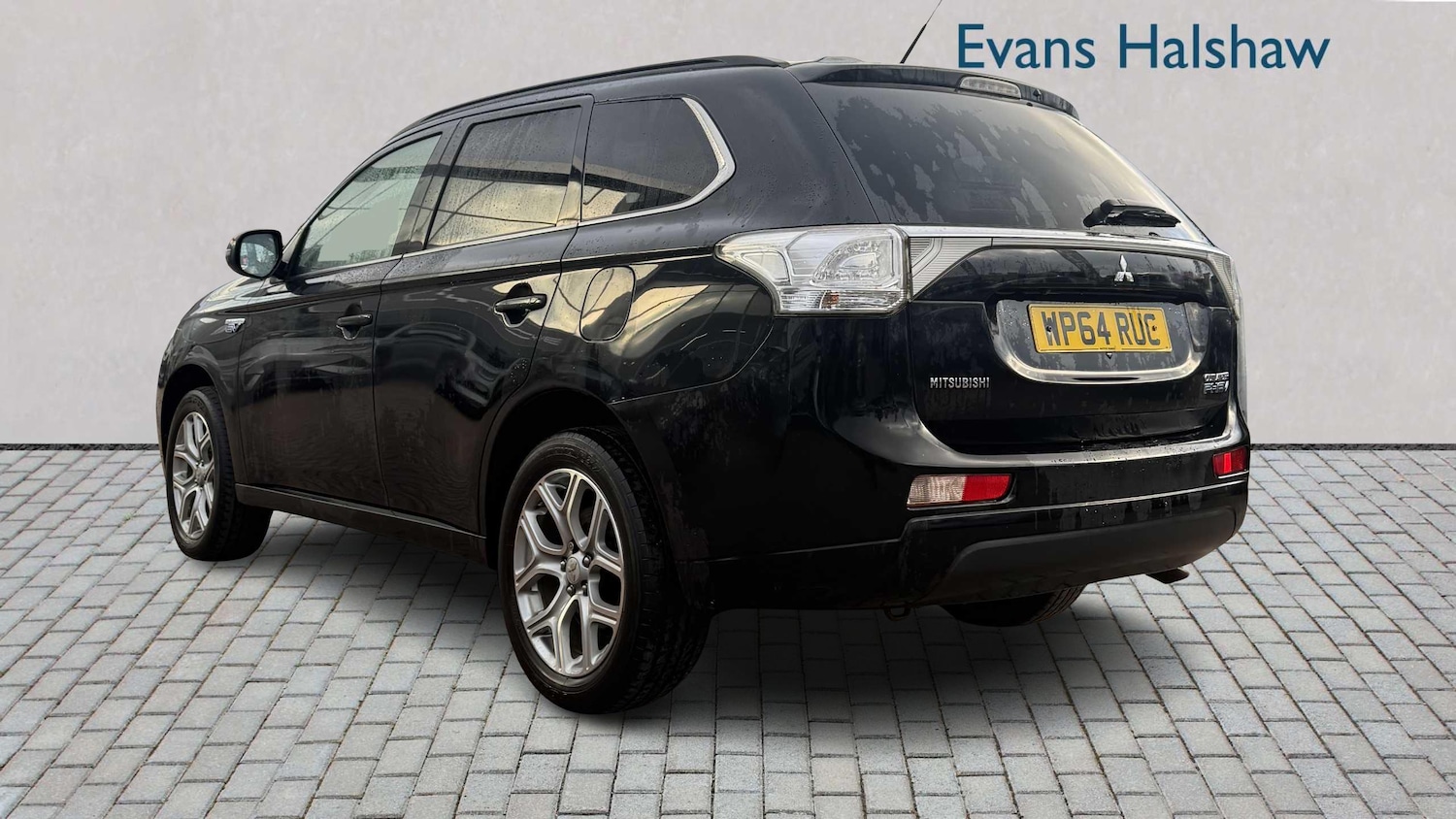 Used Mitsubishi Outlander 2014 for sale - 77414925: Photo 3