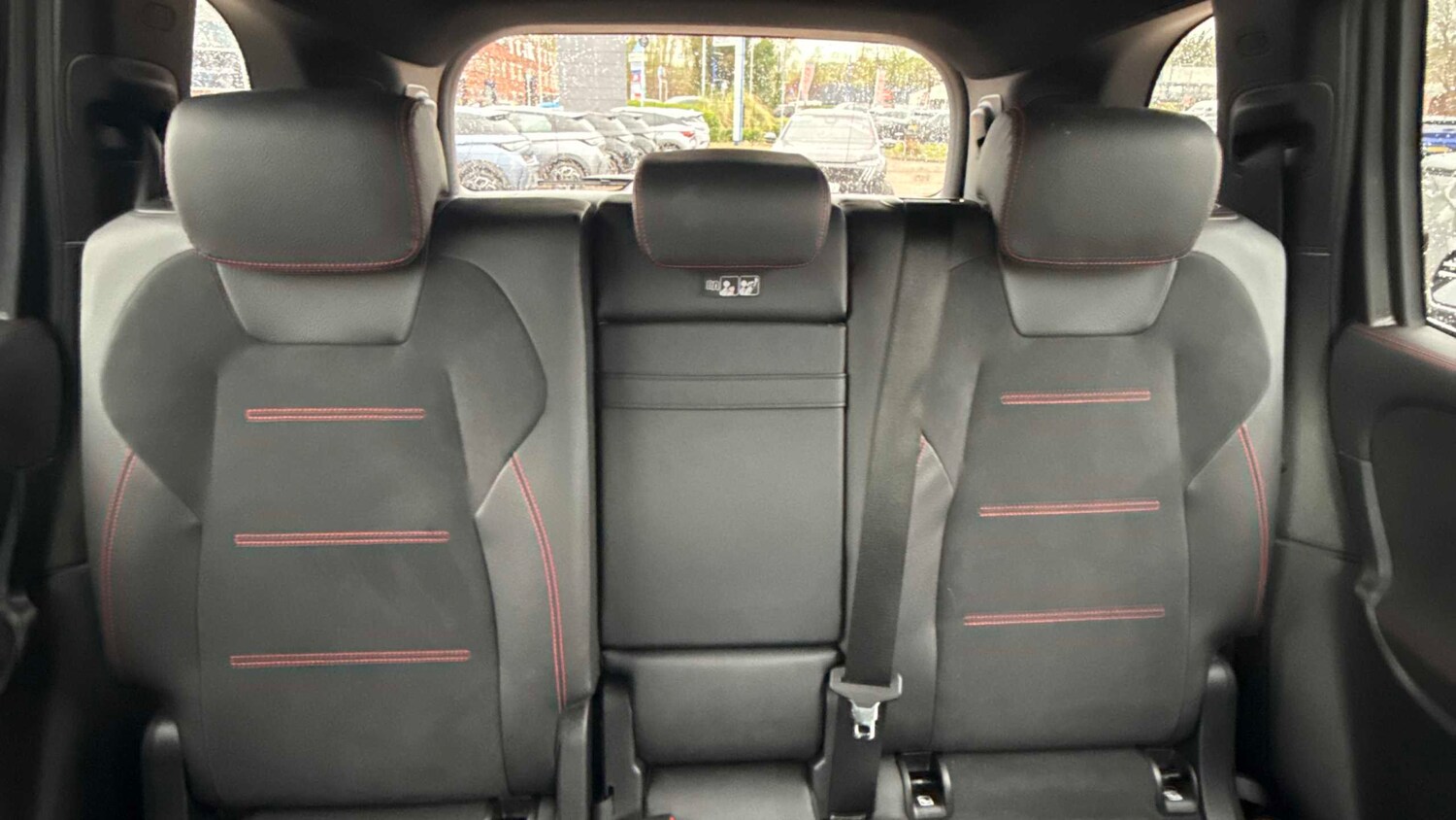 Used Mercedes-Benz GLB 2022 for sale - 78187737: Photo 12