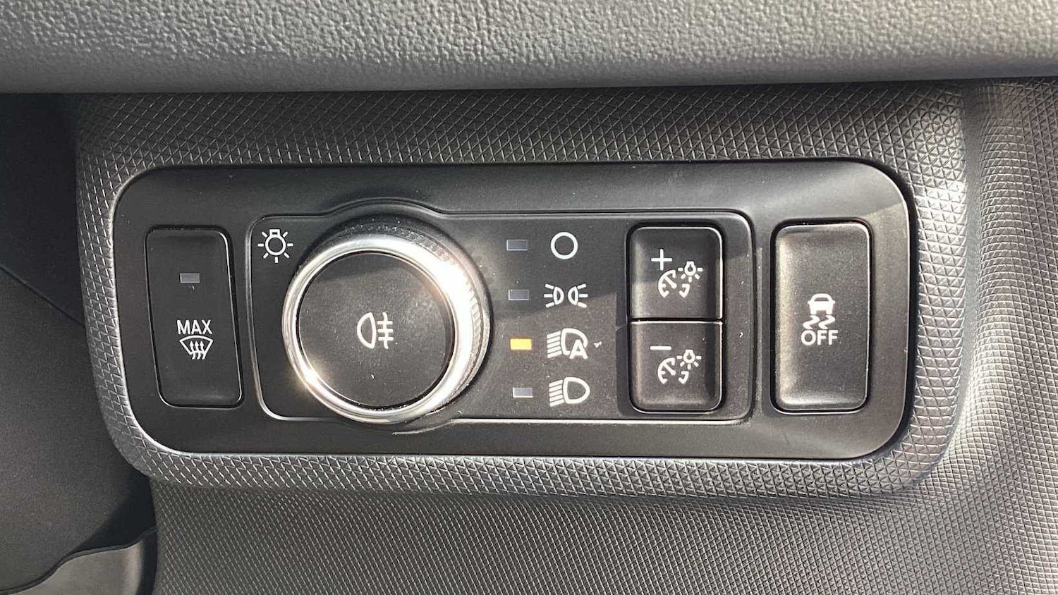 Vehicle 35