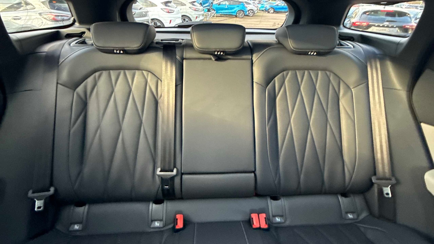 Used Ford Explorer 2024 for sale - 77011247: Photo 9