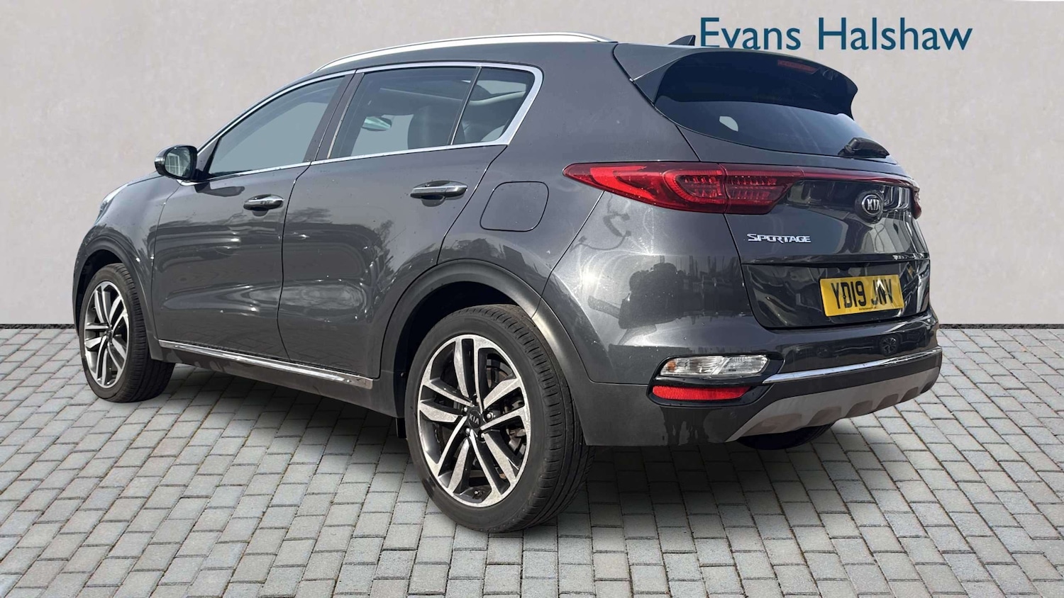 Used Kia Sportage 2019 for sale - 77972846: Photo 2