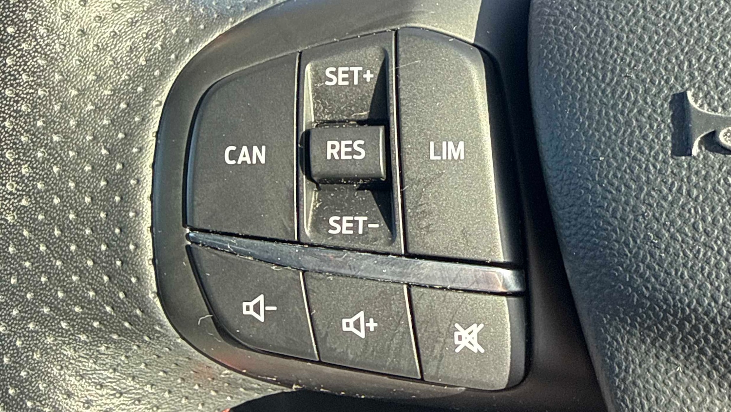 Used Ford Fiesta 2020 for sale - 77960810: Photo 20