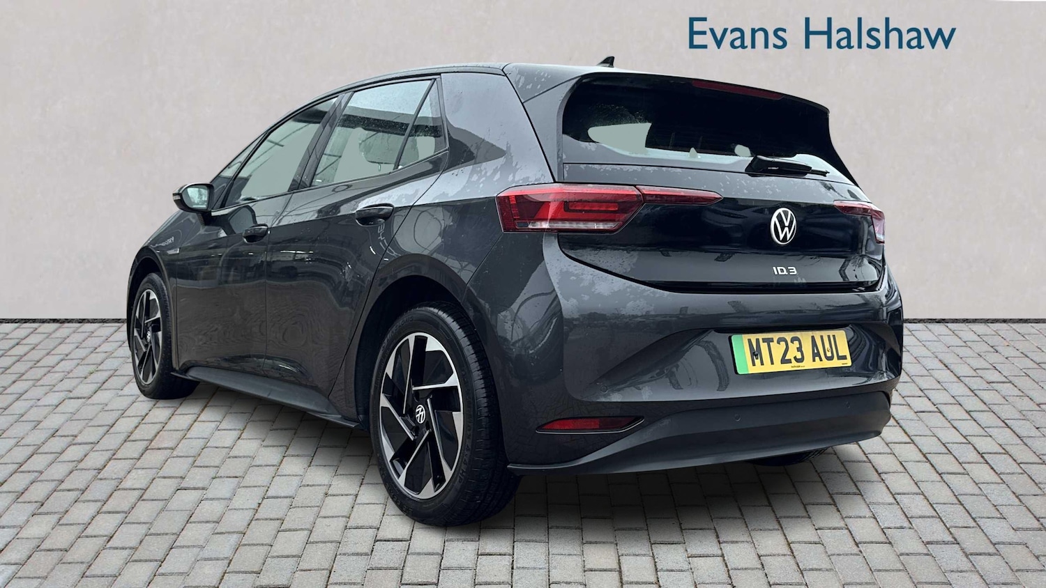 Used Volkswagen ID.3 2023 for sale - 77458570: Photo 2