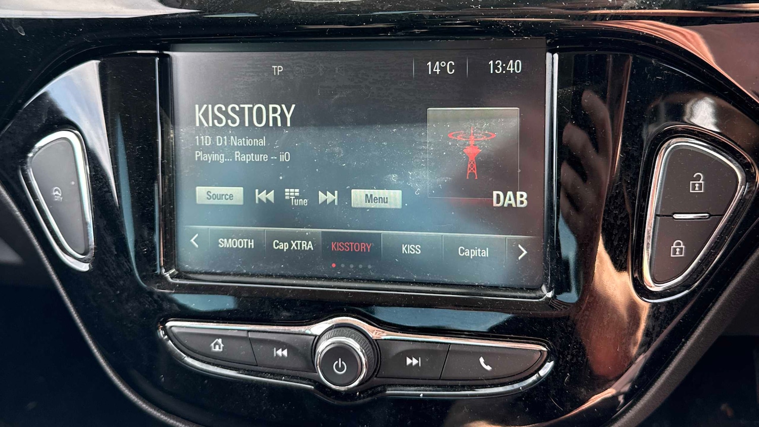 Used Vauxhall ADAM 2017 for sale - 78161574: Photo 11