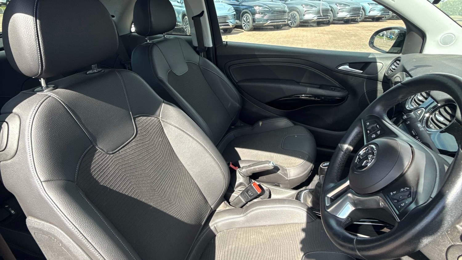 Used Vauxhall ADAM 2017 for sale - 78161574: Photo 5