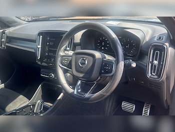 Used Volvo XC40 2020 for sale - 78991147: Photo
