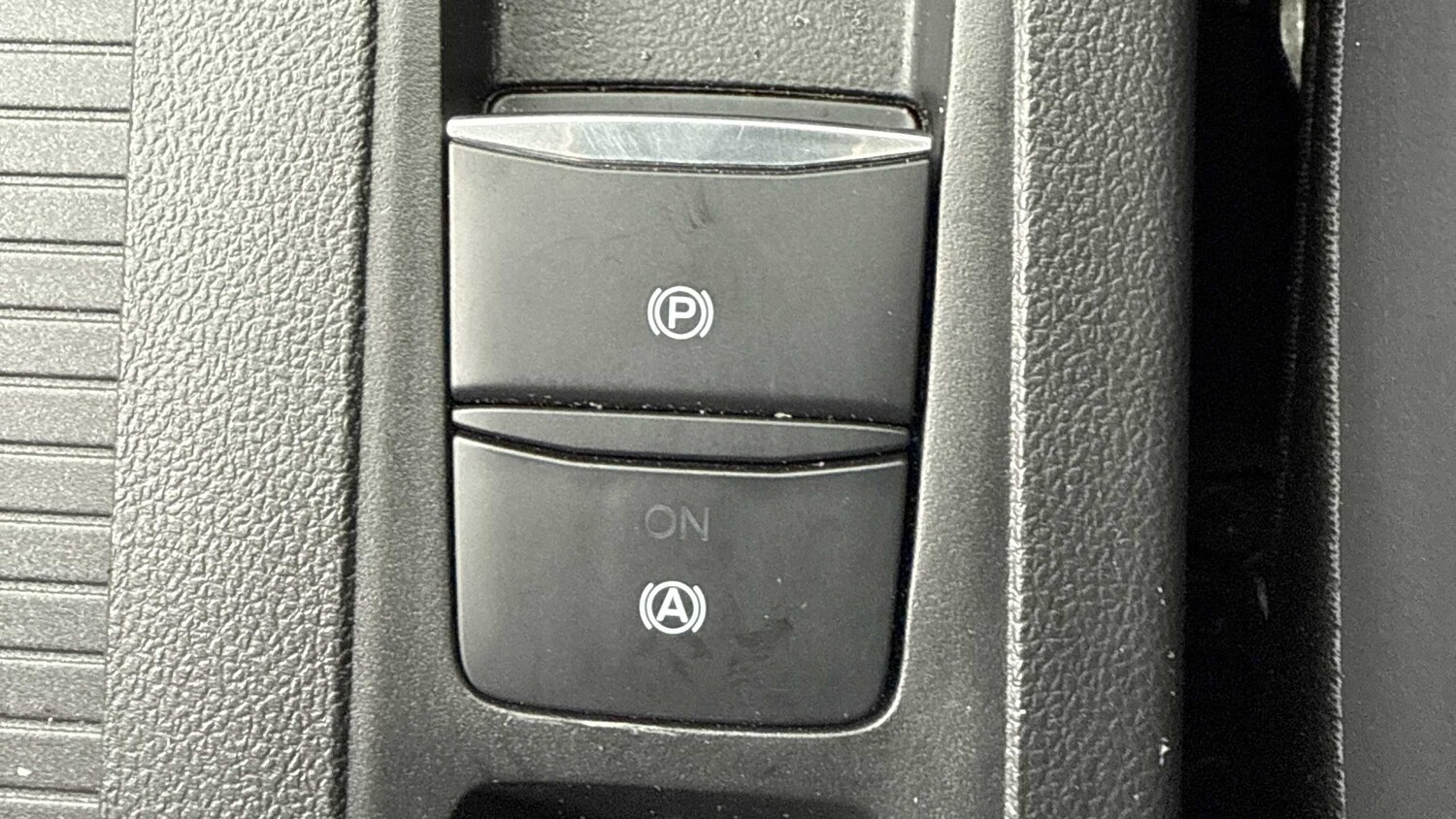 Used Ford Focus 2024 for sale - 76063382: Photo 28