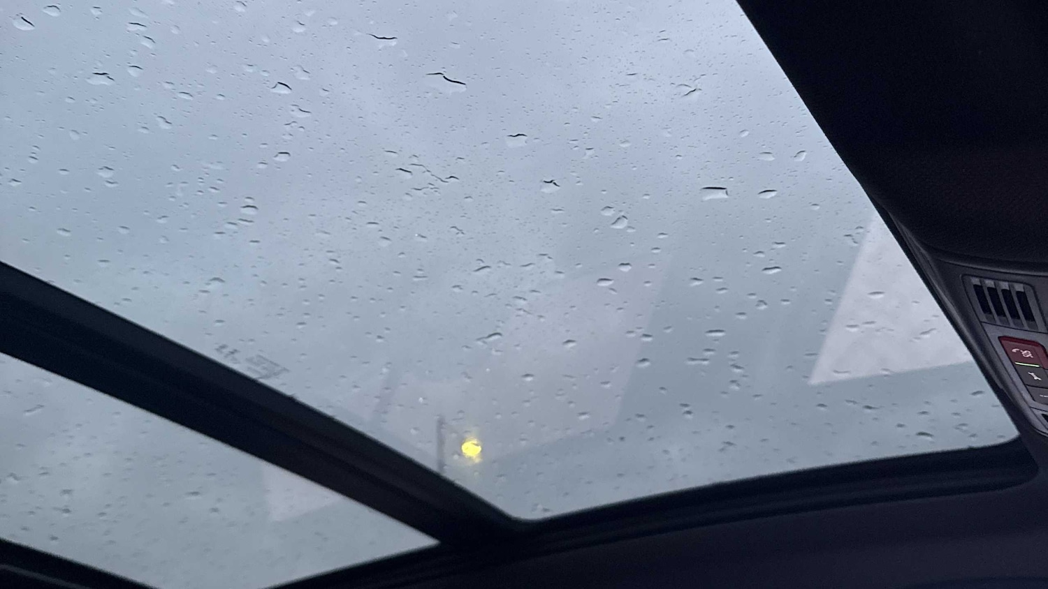 Used Volkswagen T-Roc 2020 for sale - 77270161: Photo 5