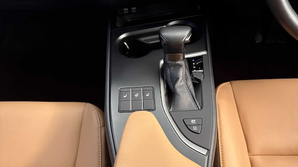 Used Lexus UX 2023 for sale - 76045244: Photo 12