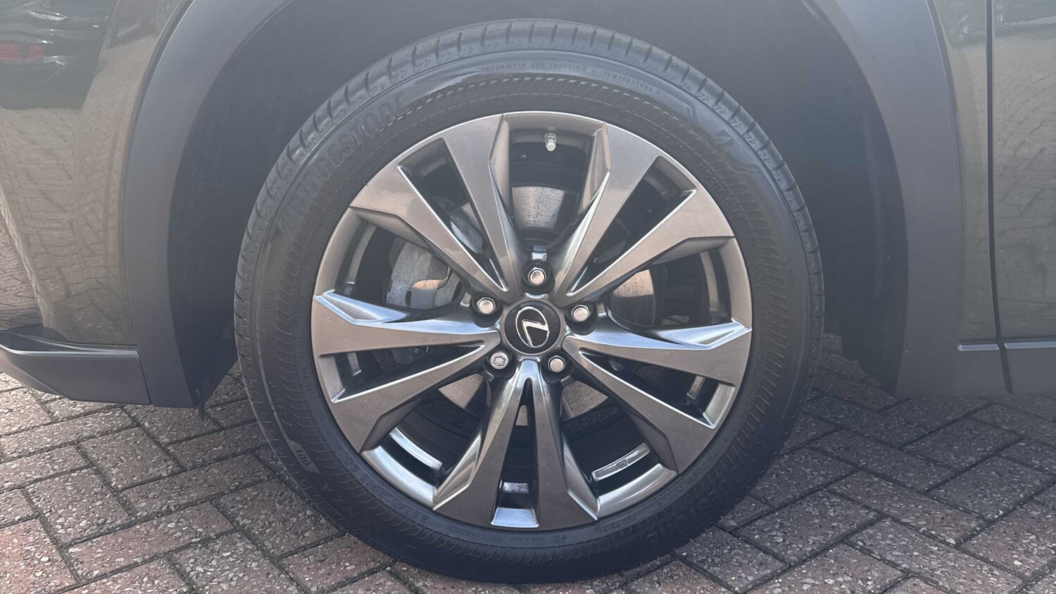 Used Lexus UX 2023 for sale - 76045244: Photo 31