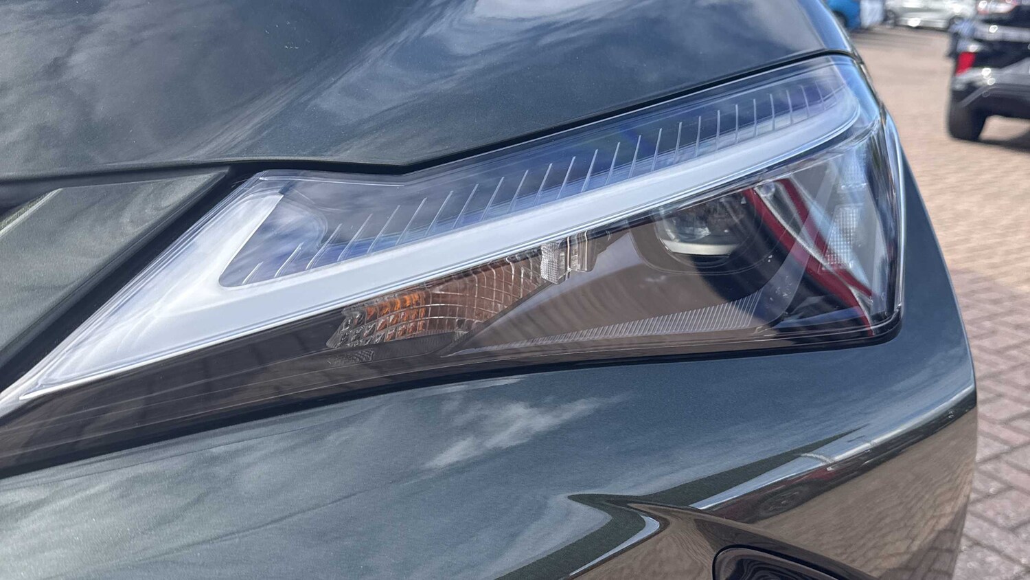 Used Lexus UX 2023 for sale - 76045244: Photo 33