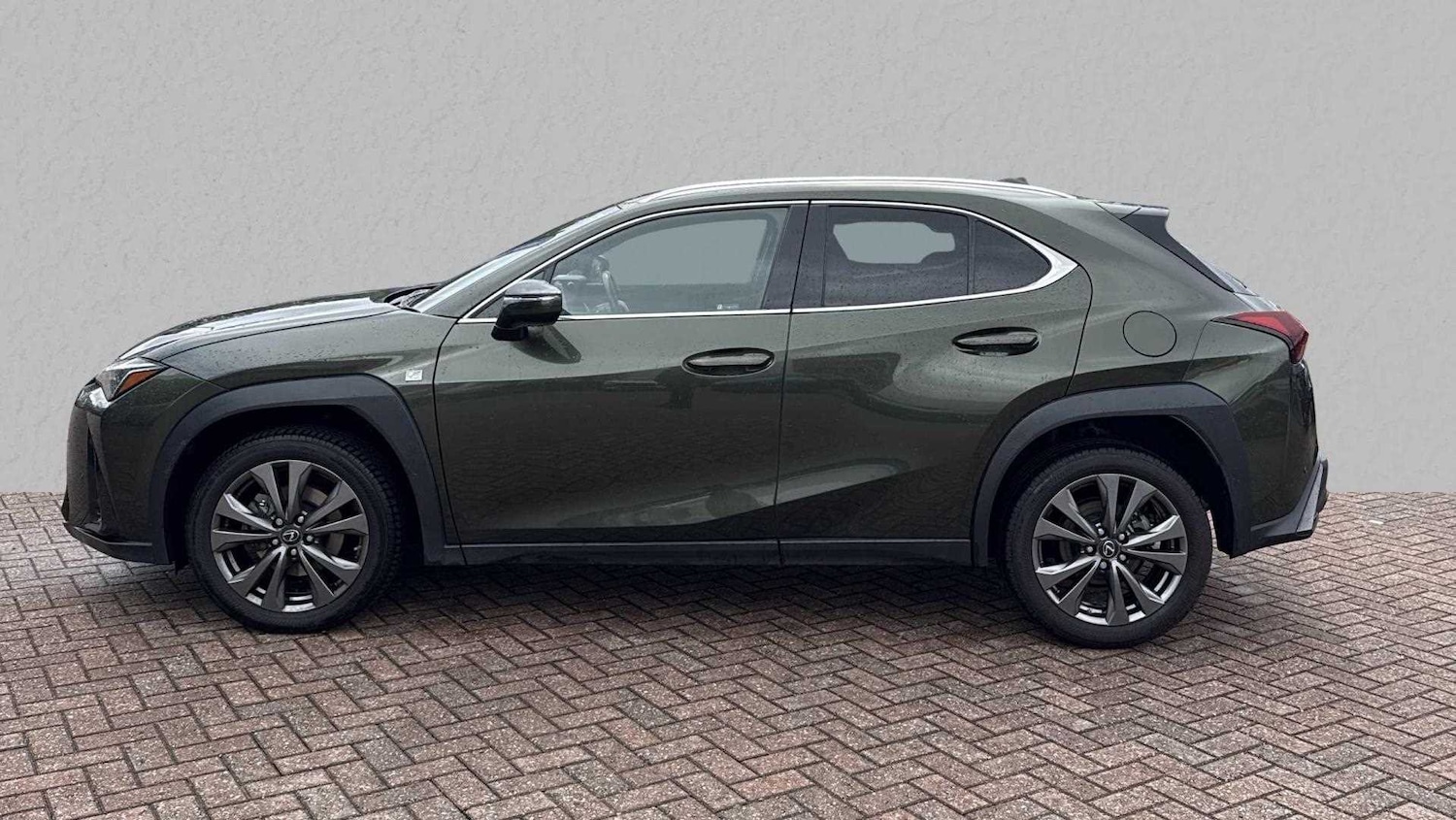 Used Lexus UX 2023 for sale - 76045244: Photo 4