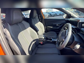 Used Peugeot 2008 2023 for sale - 78433074: Photo