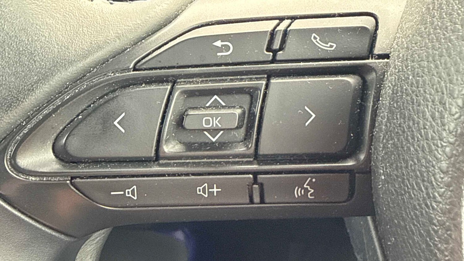 Used Toyota Aygo X 2022 for sale - 78187887: Photo 22