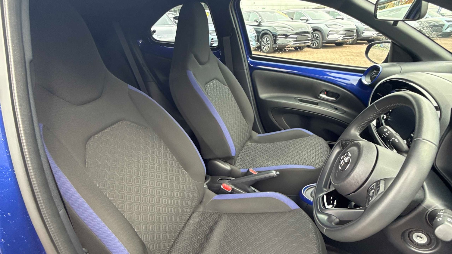 Used Toyota Aygo X 2022 for sale - 78187887: Photo 3