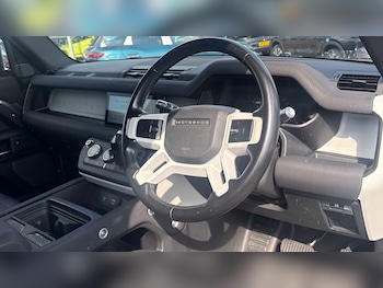 Used Land Rover Defender 2021 for sale - 79476225: Photo
