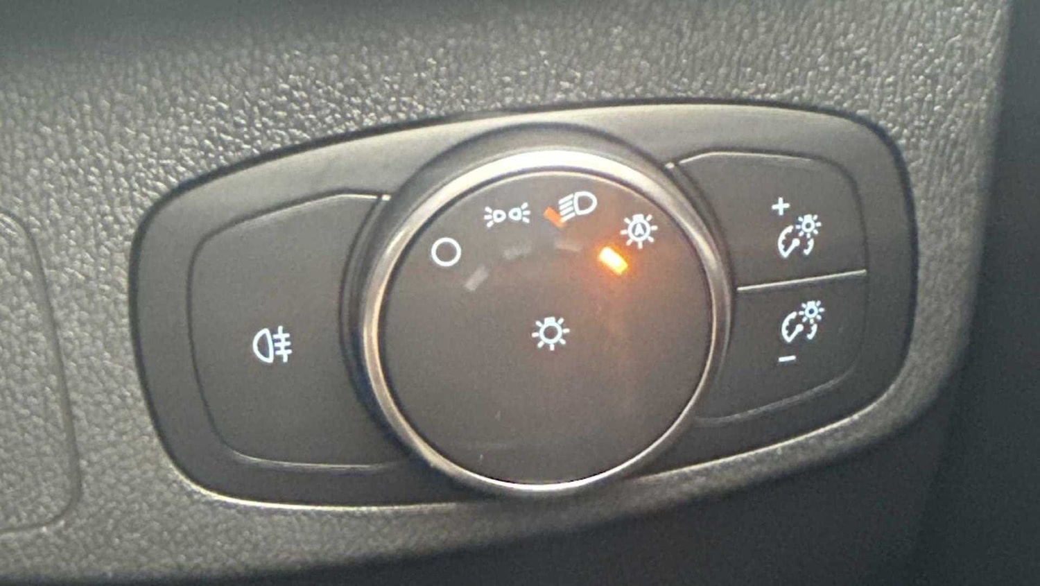 Used Ford Focus 2025 for sale - 75993810: Photo 29