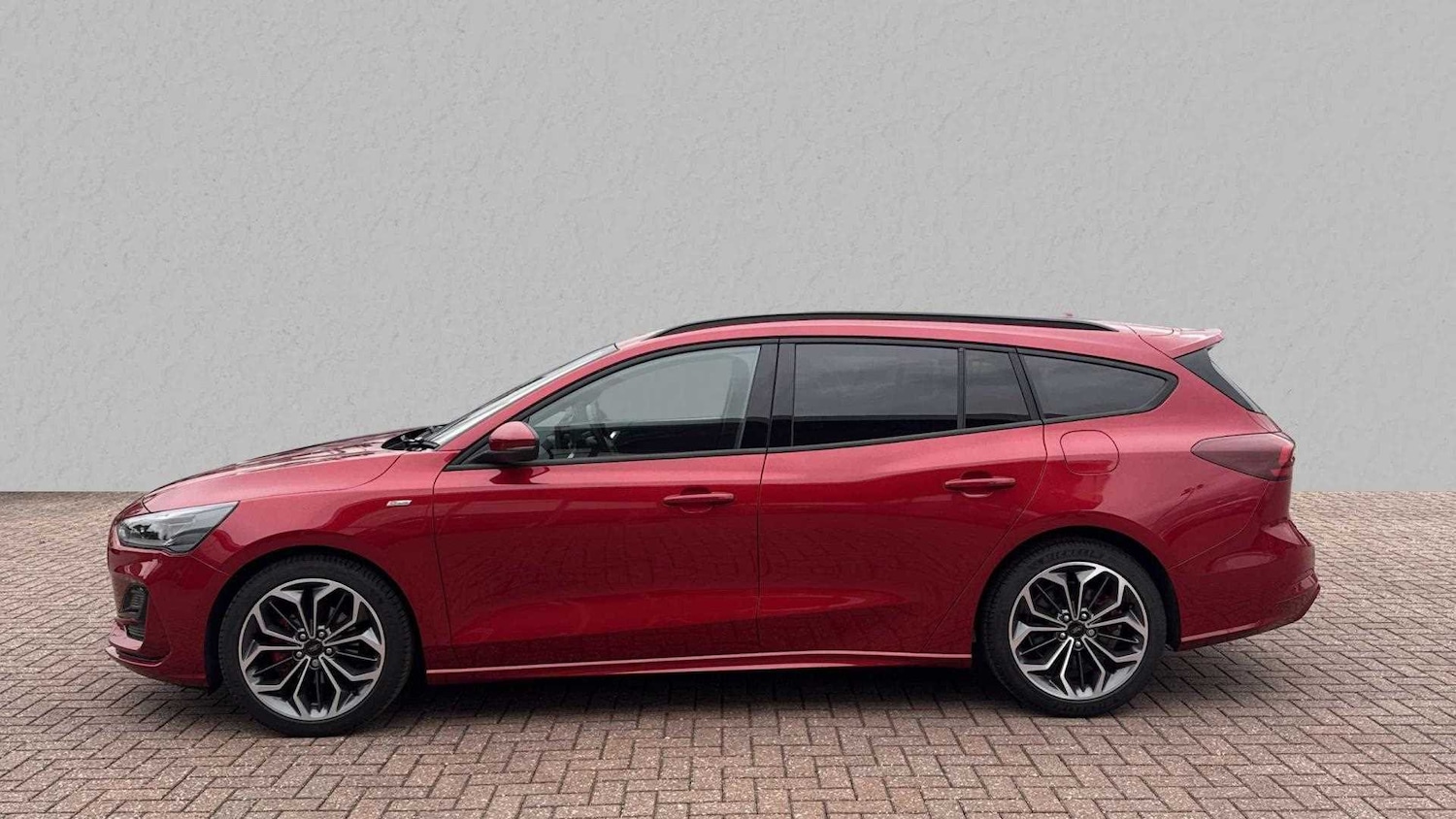 Used Ford Focus 2025 for sale - 75993810: Photo 4