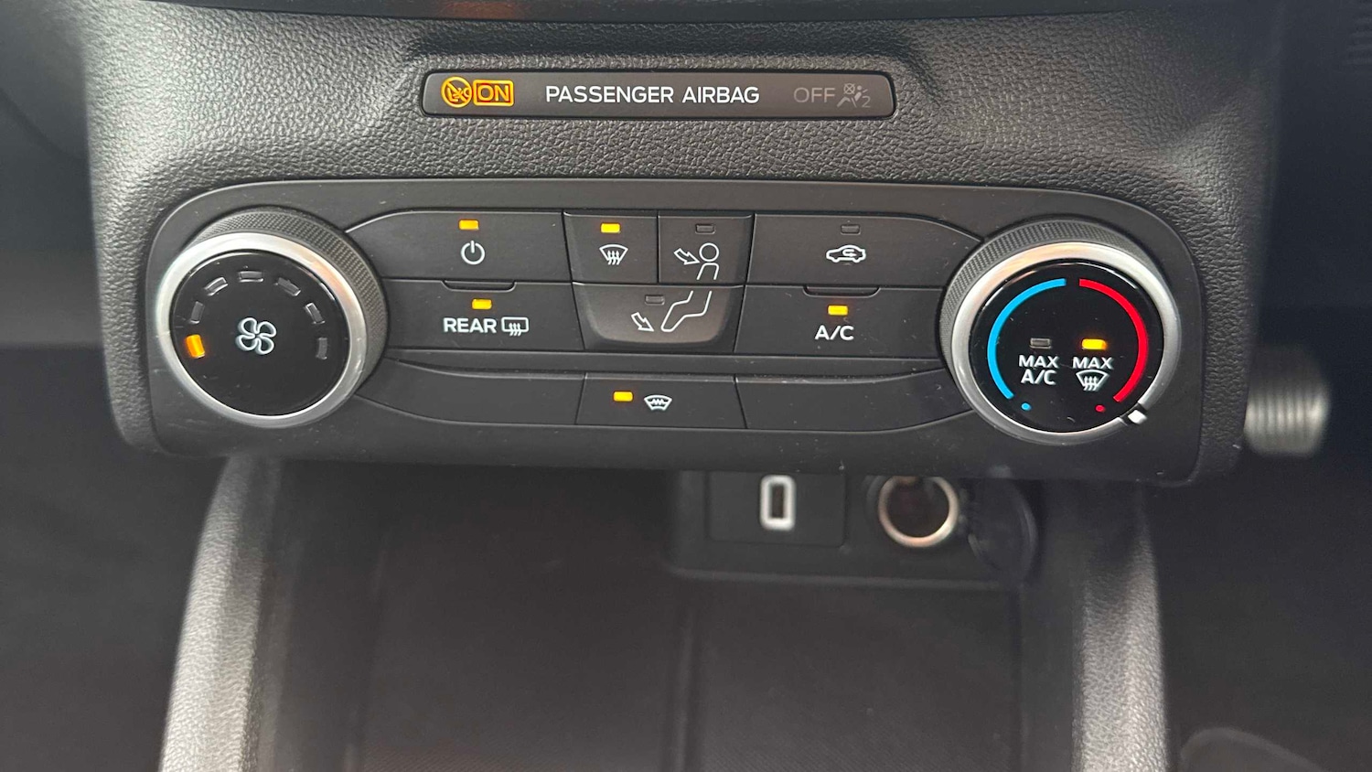 Used Ford Focus 2020 for sale - 76230312: Photo 25