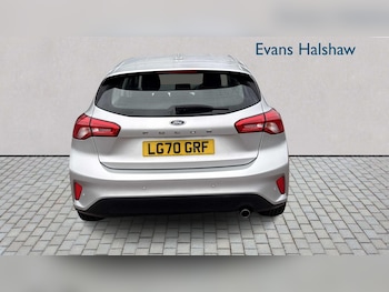 Used Ford Focus 2020 for sale - 76230312: Photo 2
