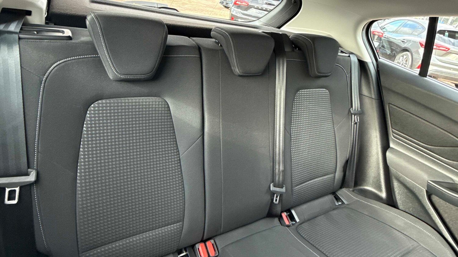 Used Ford Focus 2020 for sale - 76230312: Photo 9