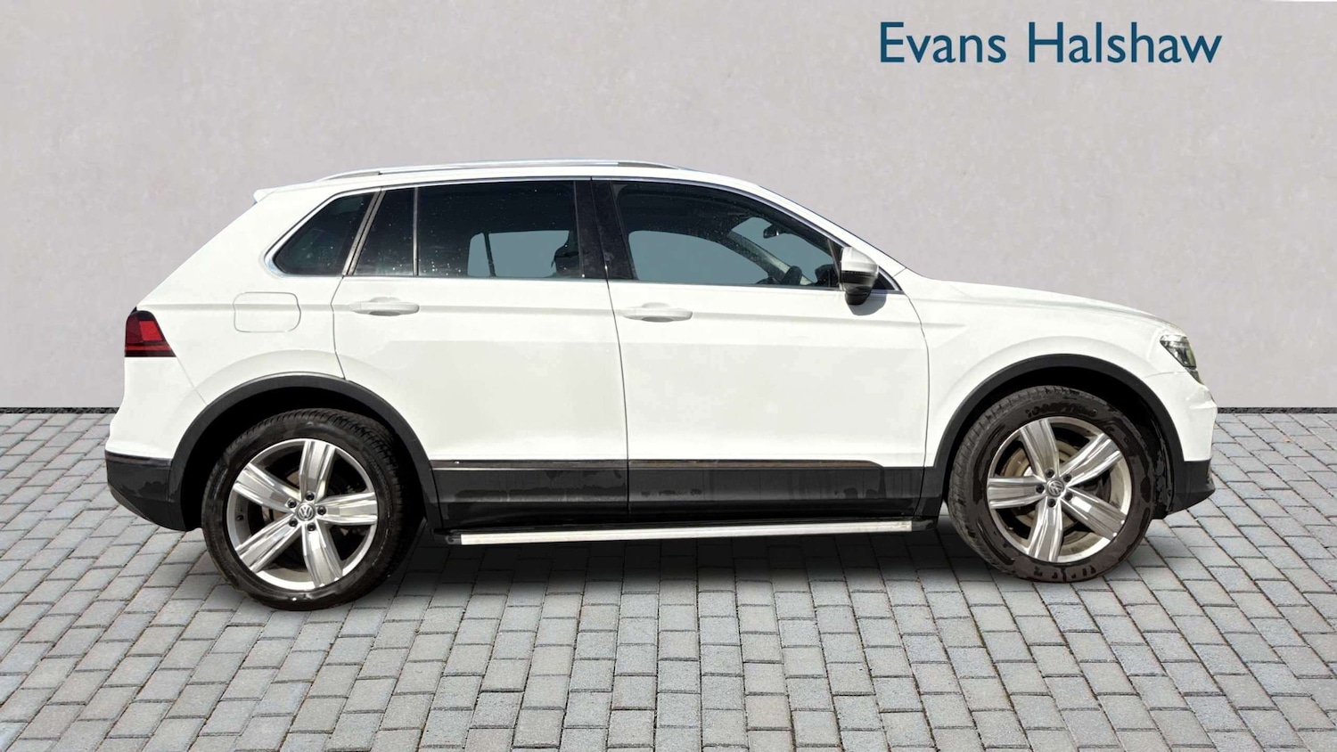 Used Volkswagen Tiguan 2020 for sale - 77740929: Photo 4