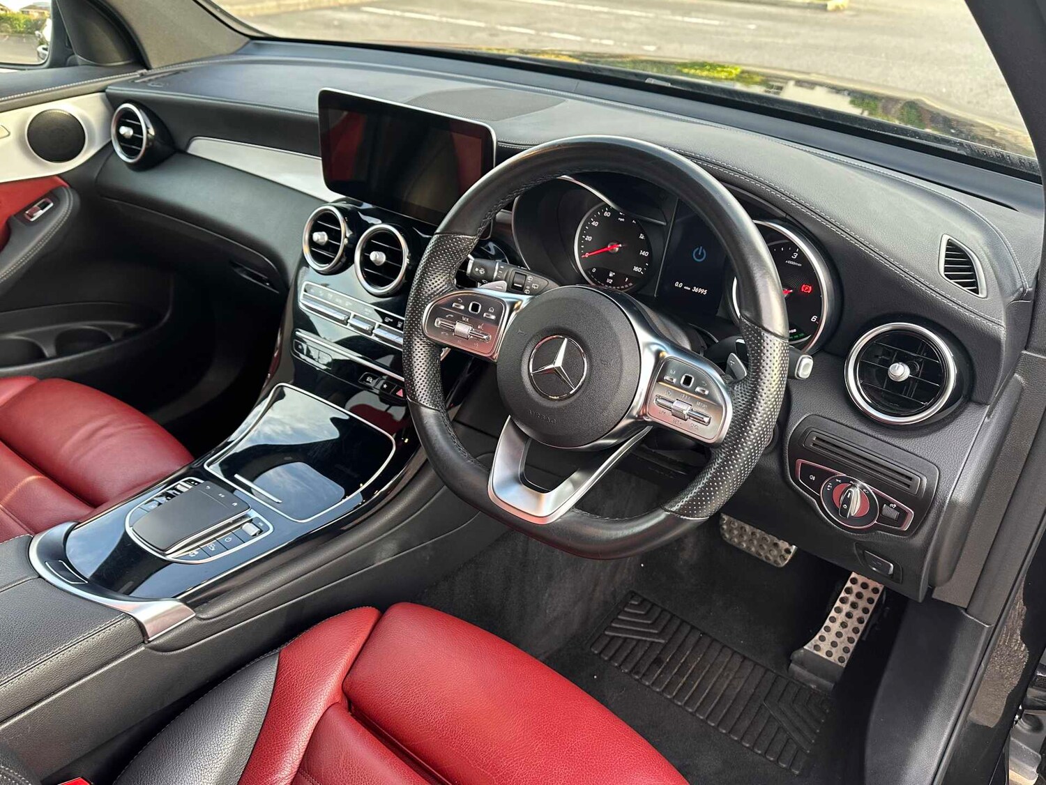 Used Mercedes-Benz GLC 2021 for sale - 77194548: Photo 14