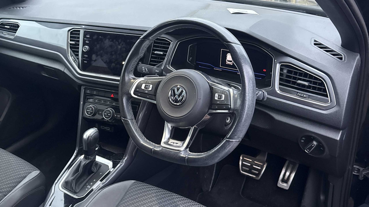 Used Volkswagen T-Roc 2020 for sale - 77194509: Photo 7