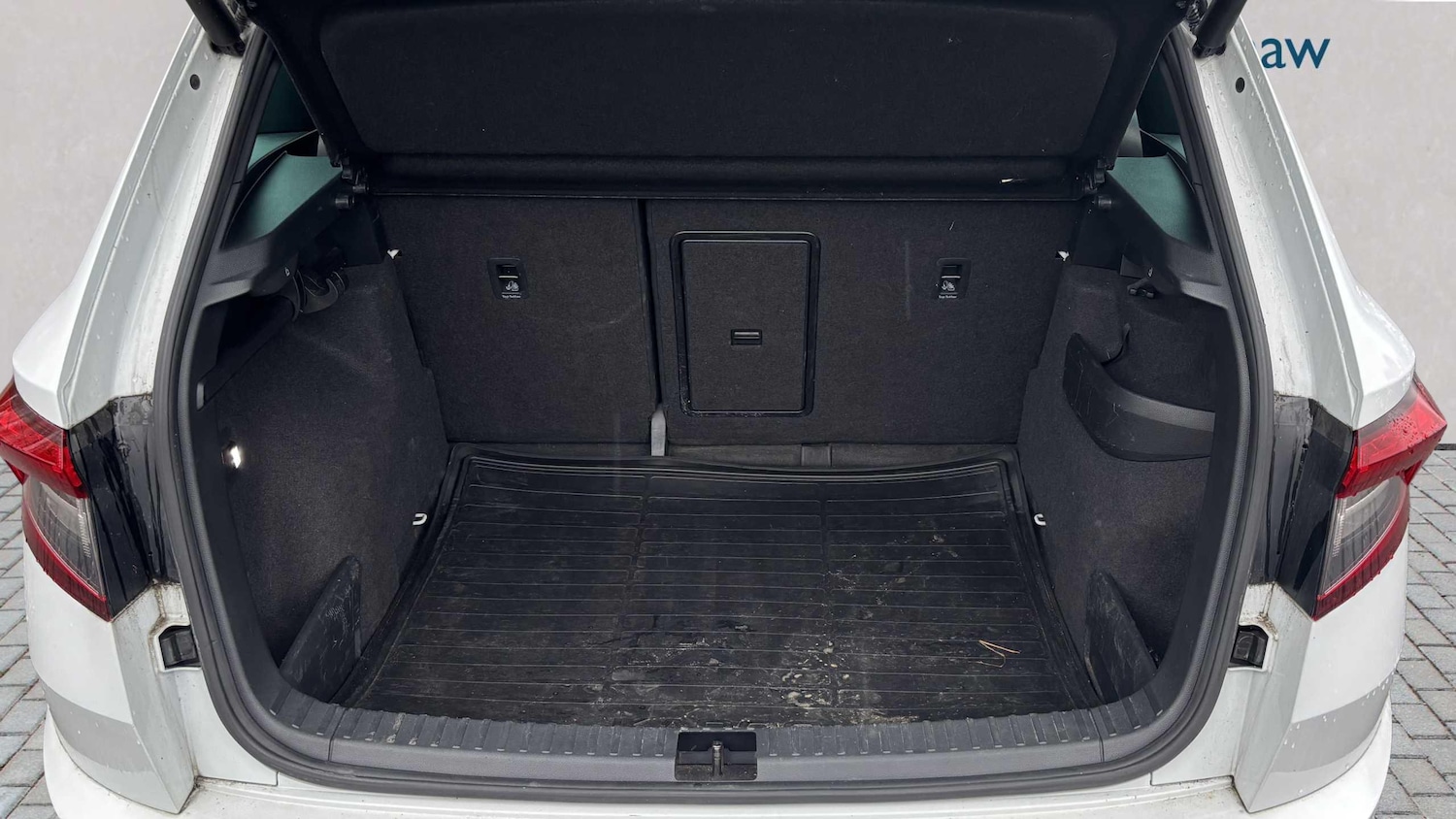 Used Skoda Karoq 2019 for sale - 76460252: Photo 30