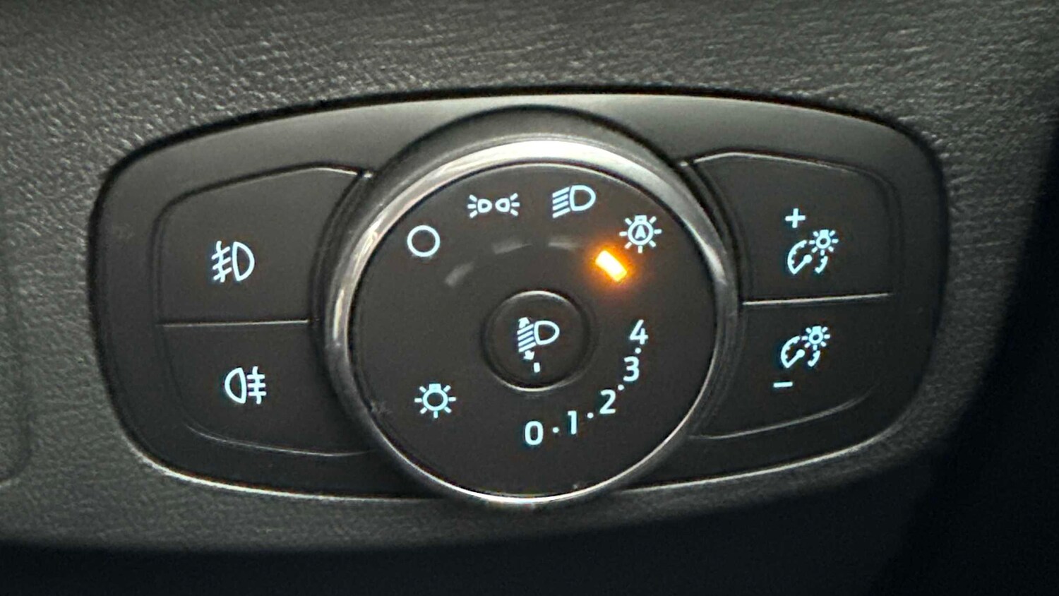 Used Ford Focus 2023 for sale - 77194473: Photo 29