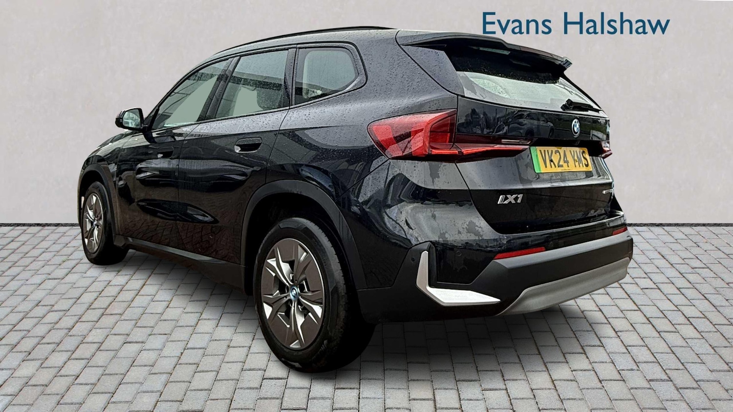 Used BMW iX1 2024 for sale - 77389793: Photo 2