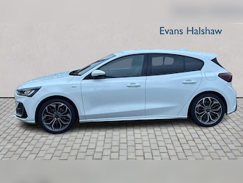 Used Ford Focus 2022 for sale - 76564527: Photo