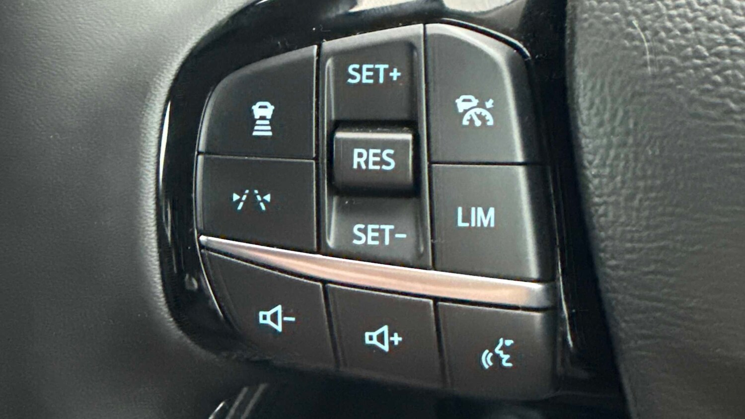 Used Ford Kuga for sale - 77194544: Photo 25