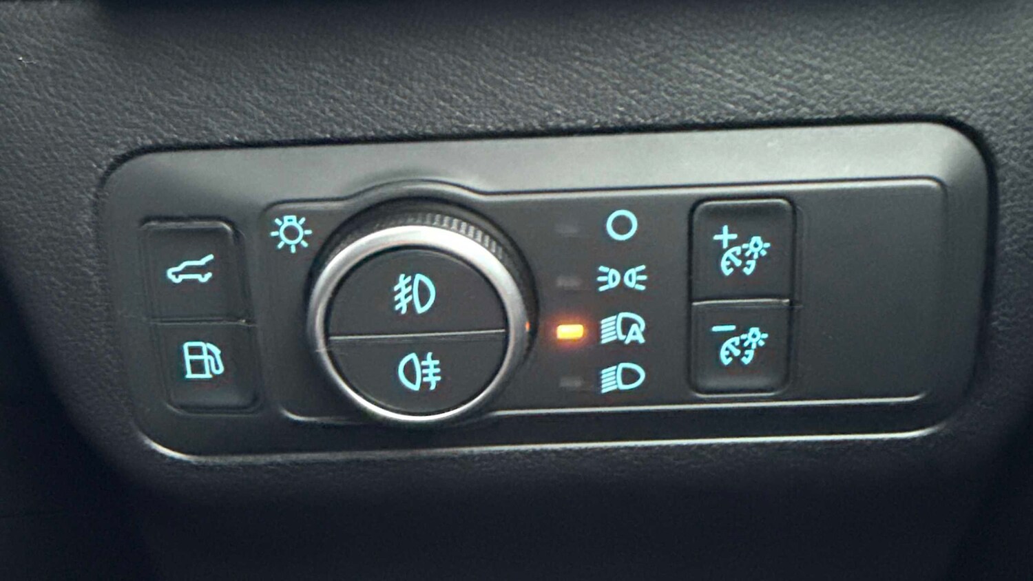 Used Ford Kuga for sale - 77194544: Photo 28