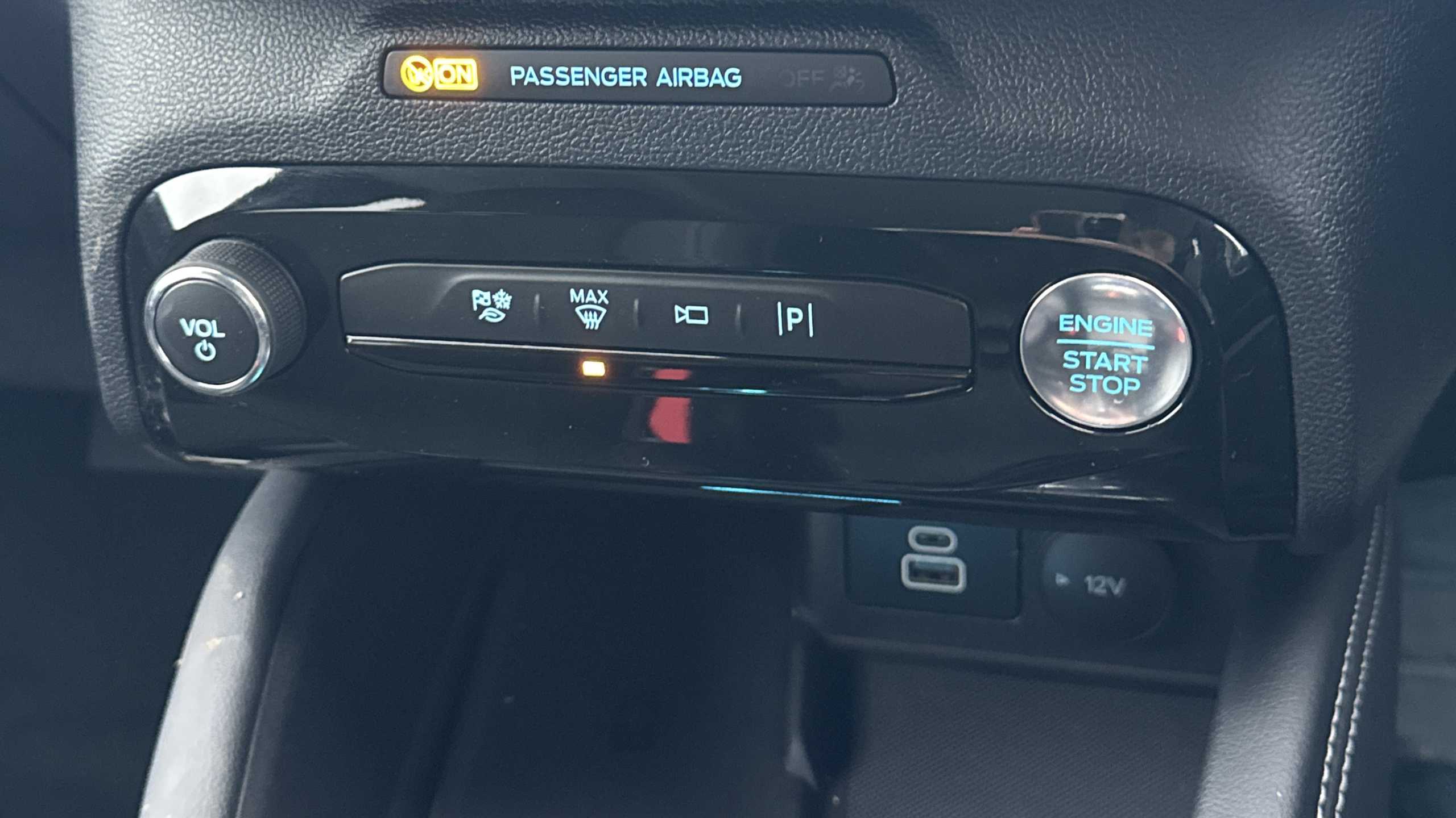 Used Ford Kuga for sale - 77194544: Photo 29