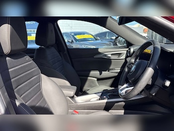 Used Alfa Romeo Tonale 2023 for sale - 78967592: Photo