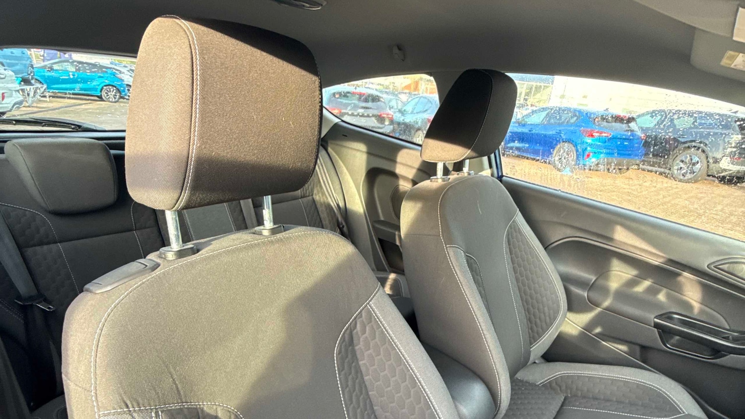 Used Ford Fiesta 2016 for sale - 76916092: Photo 6