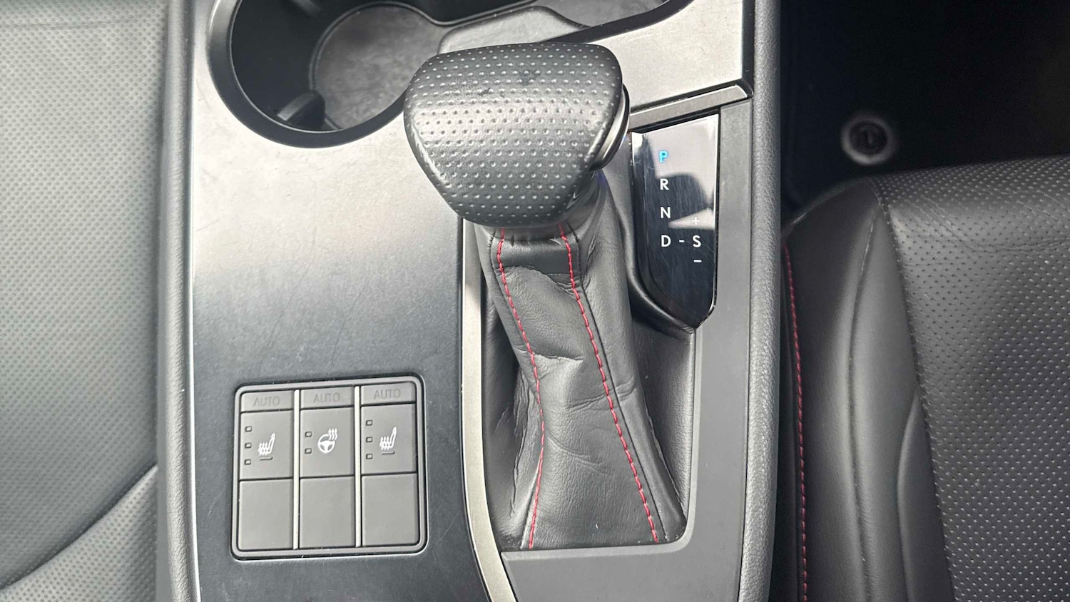 Used Lexus UX for sale - 77661235: Photo 20